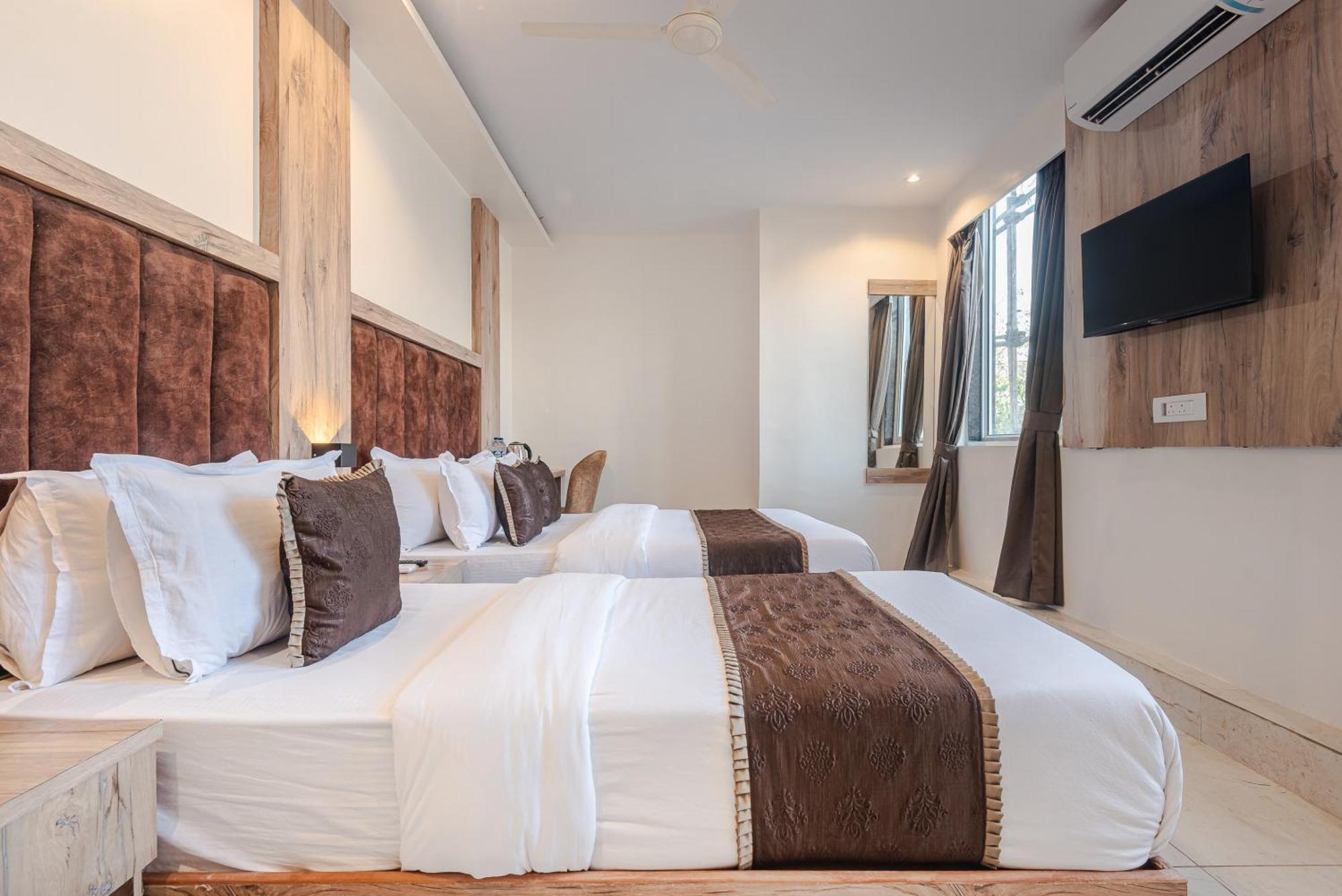 Hotel Silver Park Mumbai Exterior foto